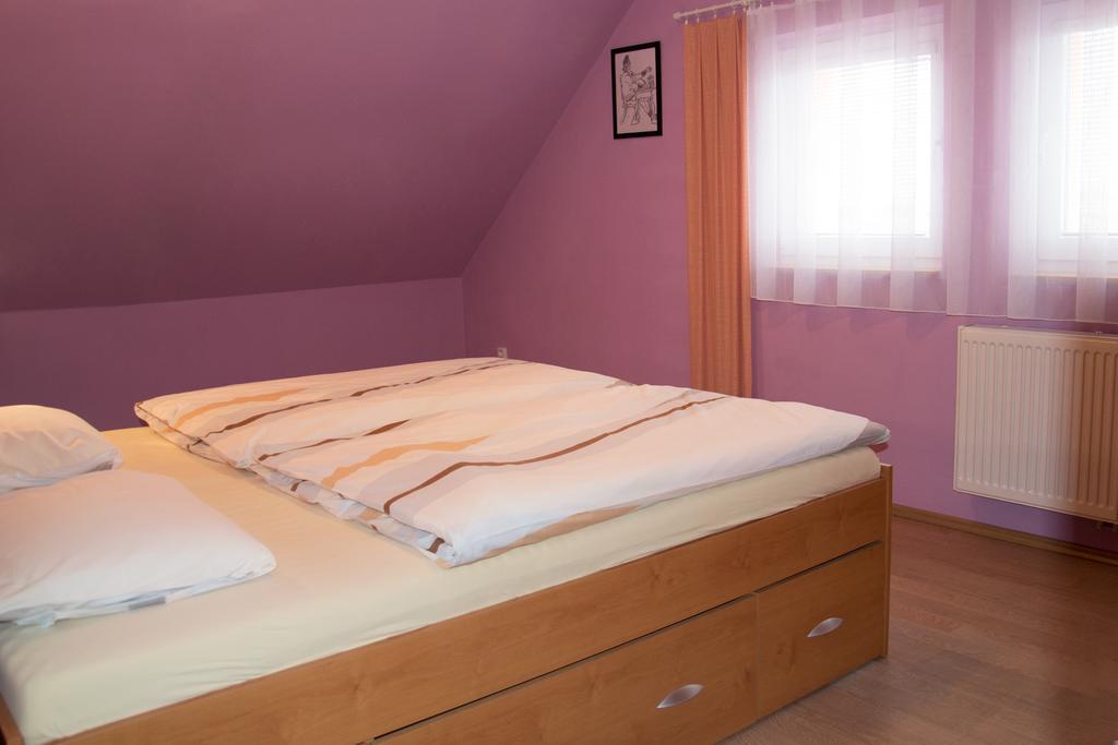 Penzion Veritas Vranovice Exterior foto
